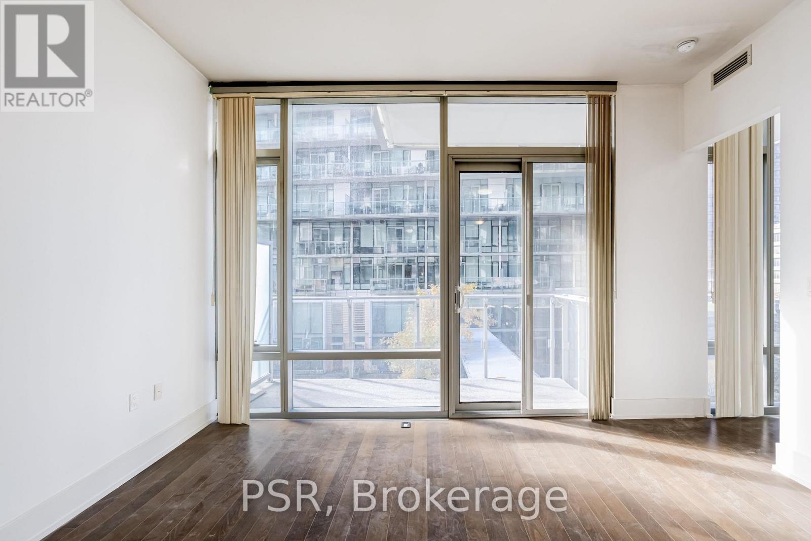 331 - 39 Queens Quay E, Toronto, Ontario M5E 0A5 - Photo 6 - C12455480