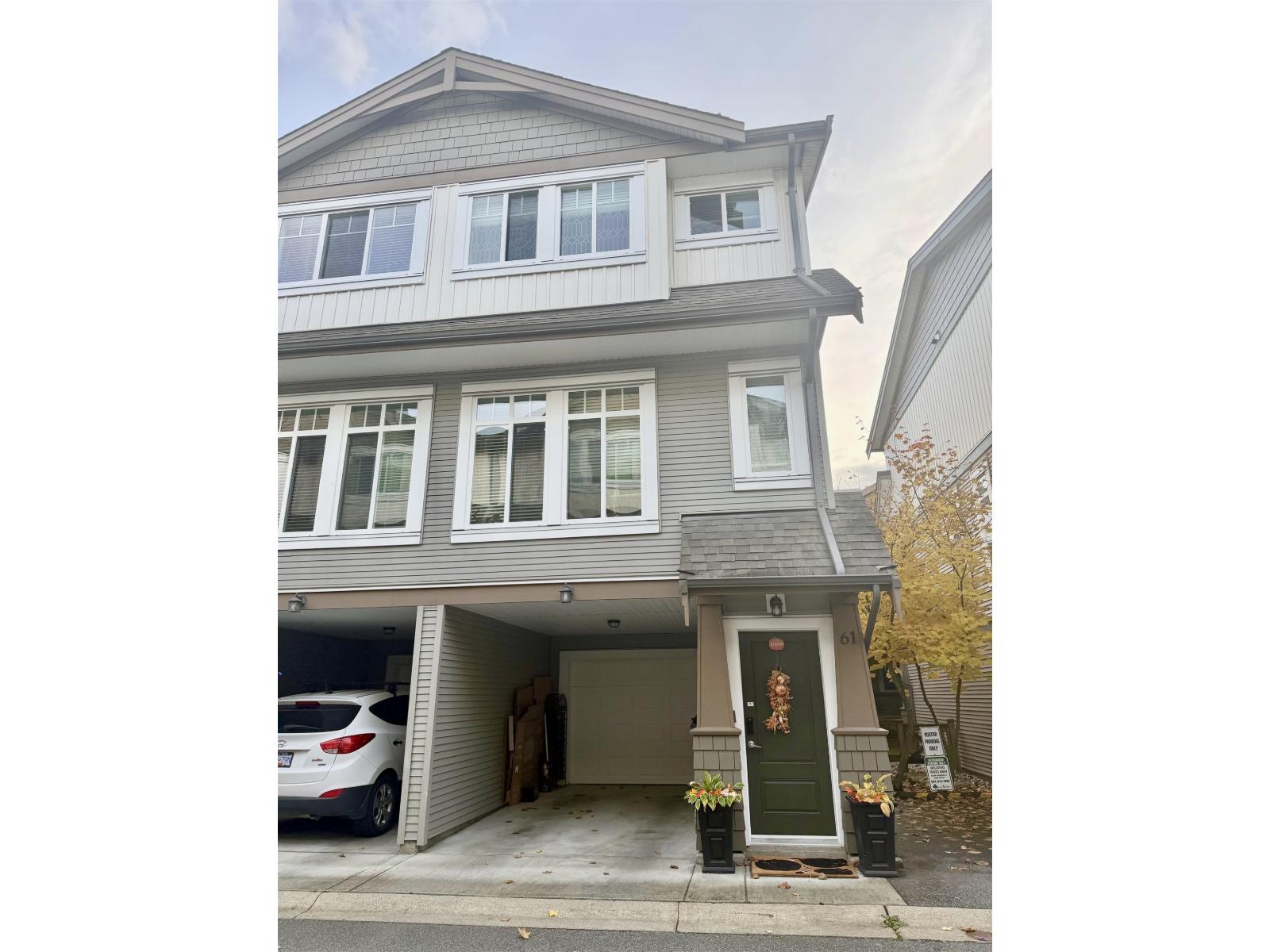 61 8250 209B STREET, Langley, British Columbia