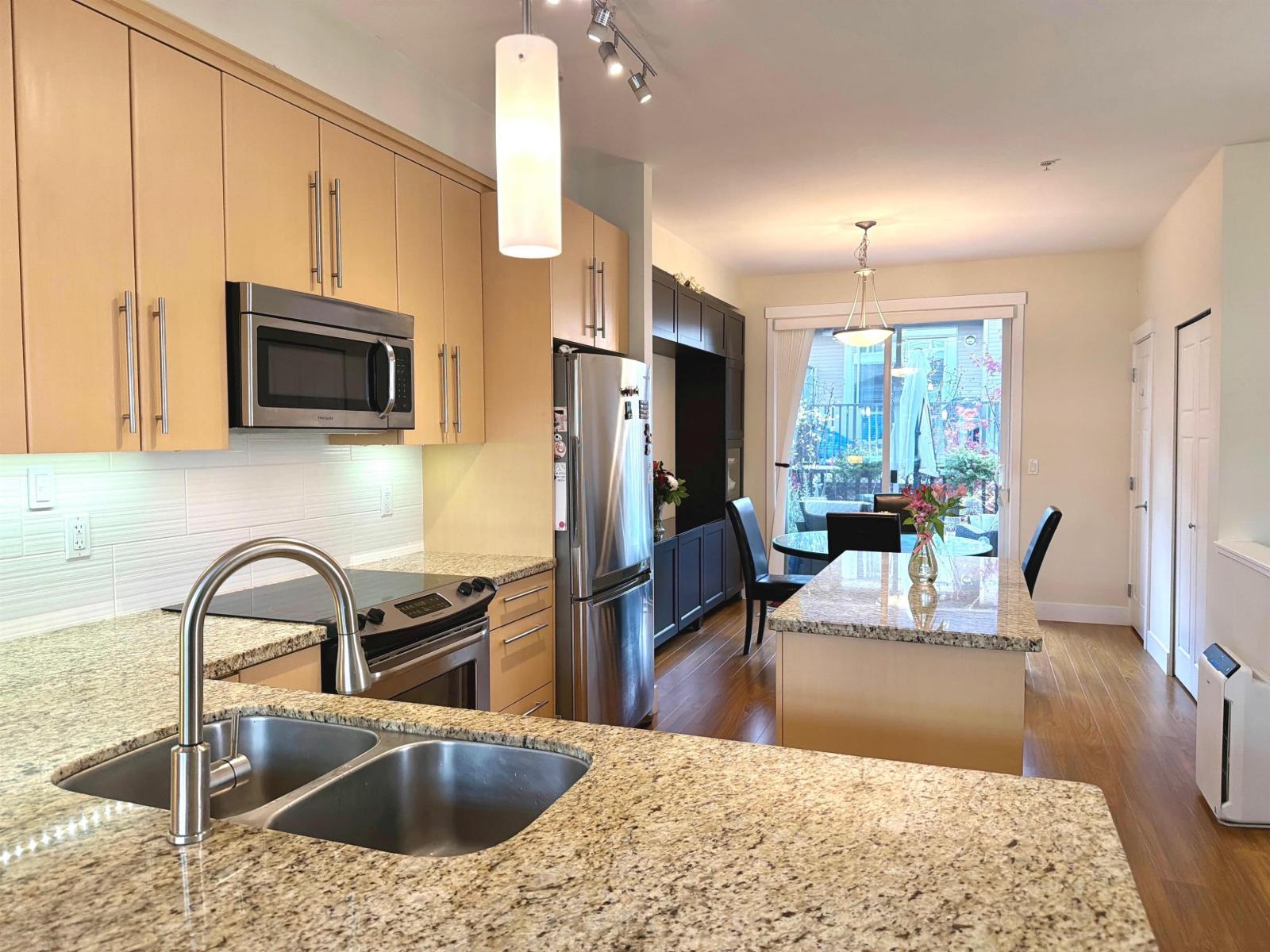 61 8250 209b Street, Langley, British Columbia  V2Y 0J7 - Photo 6 - R3062388