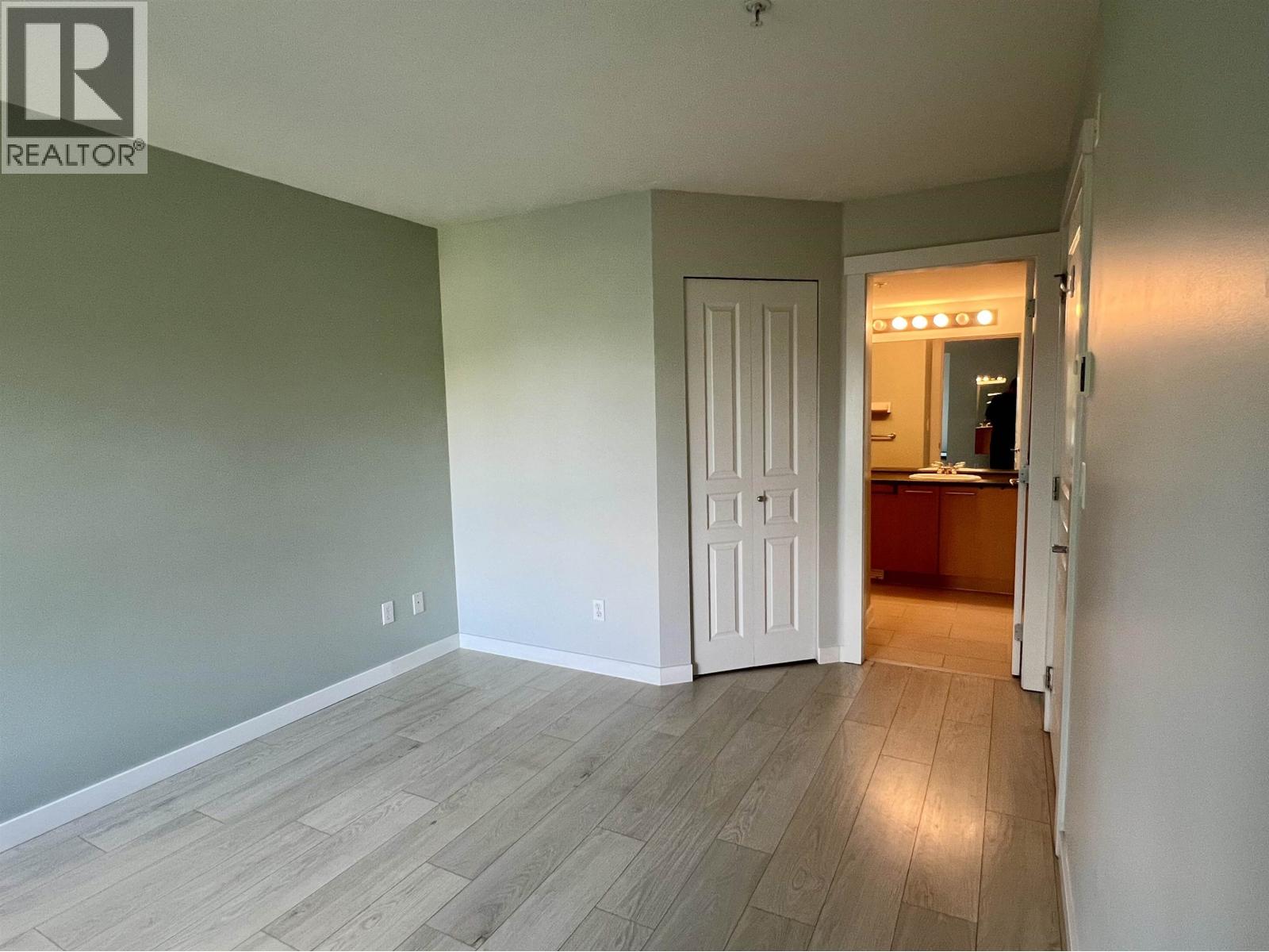 311 9329 University Crescent, Burnaby, British Columbia  V5A 4Y4 - Photo 10 - R3047294