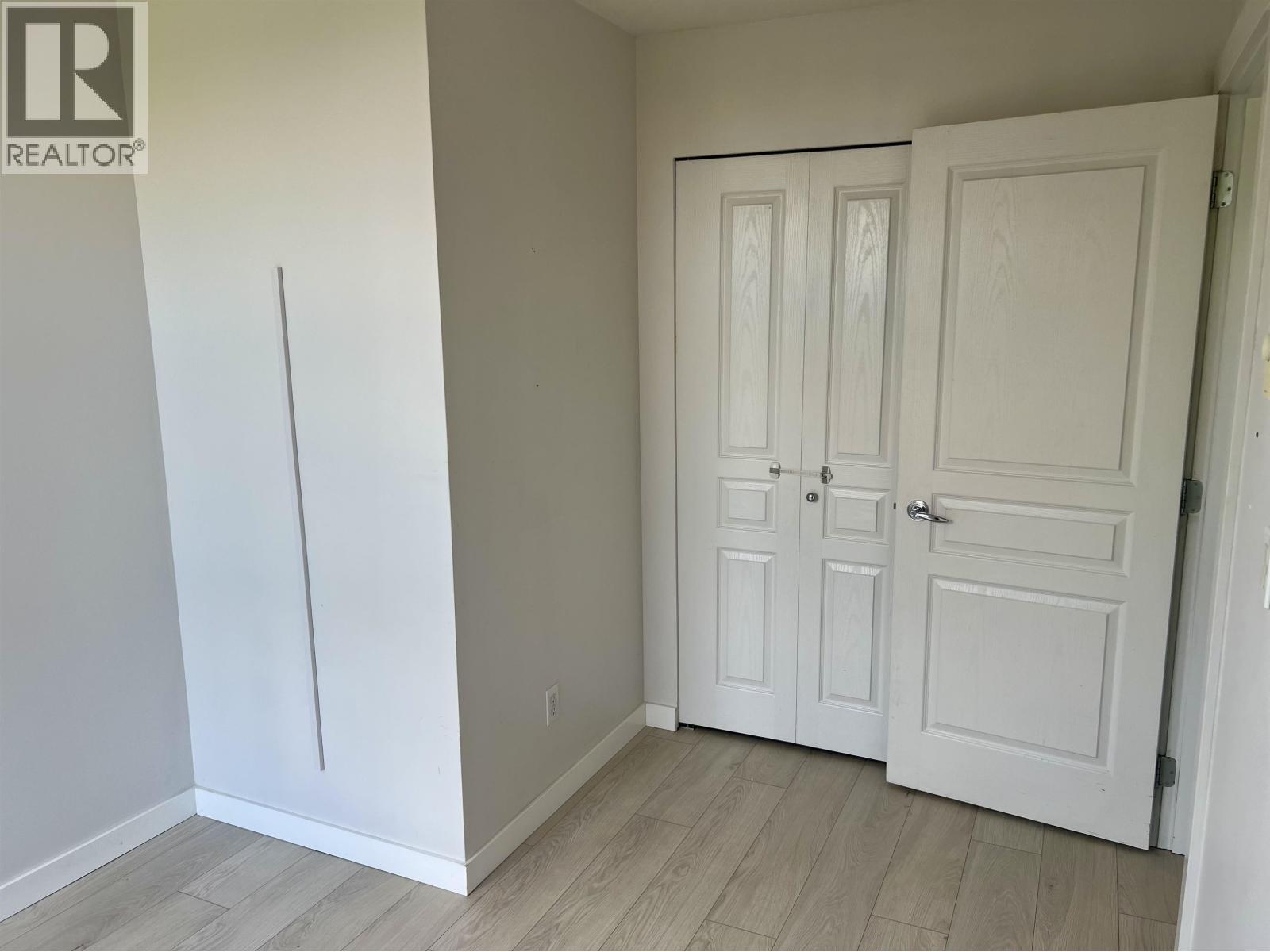 311 9329 University Crescent, Burnaby, British Columbia  V5A 4Y4 - Photo 8 - R3047294