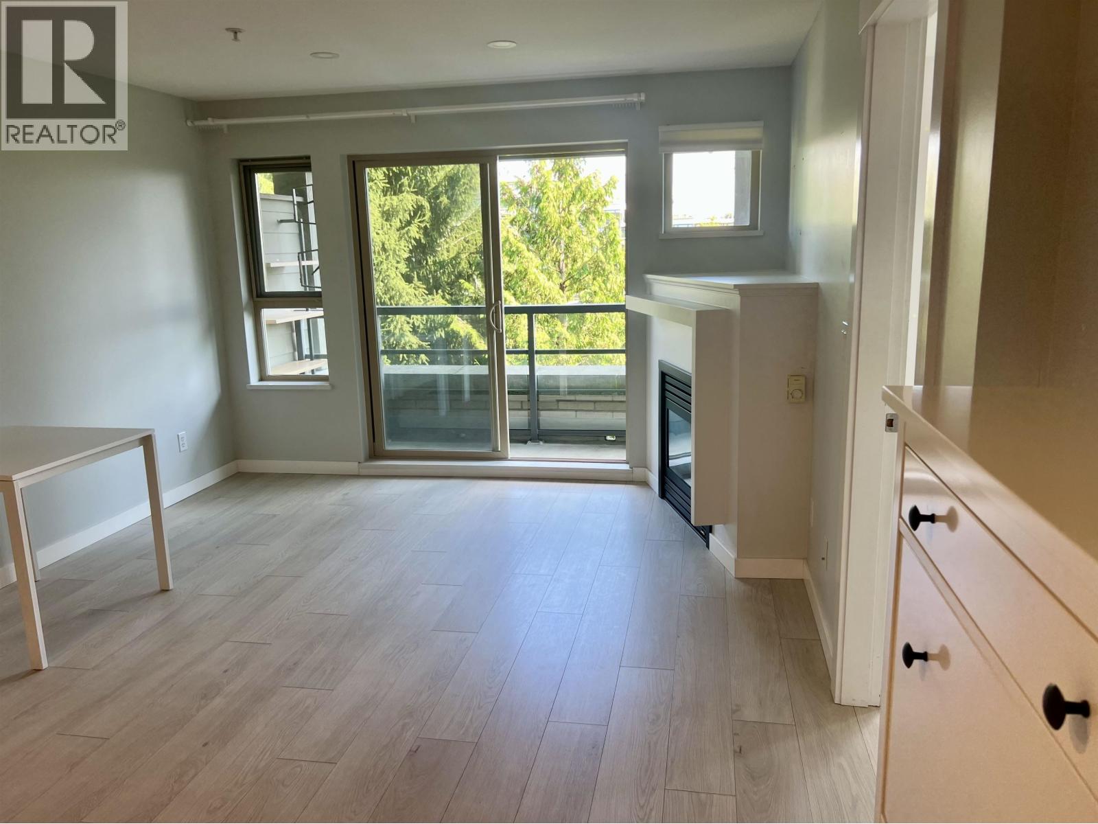 311 9329 University Crescent, Burnaby, British Columbia  V5A 4Y4 - Photo 6 - R3047294