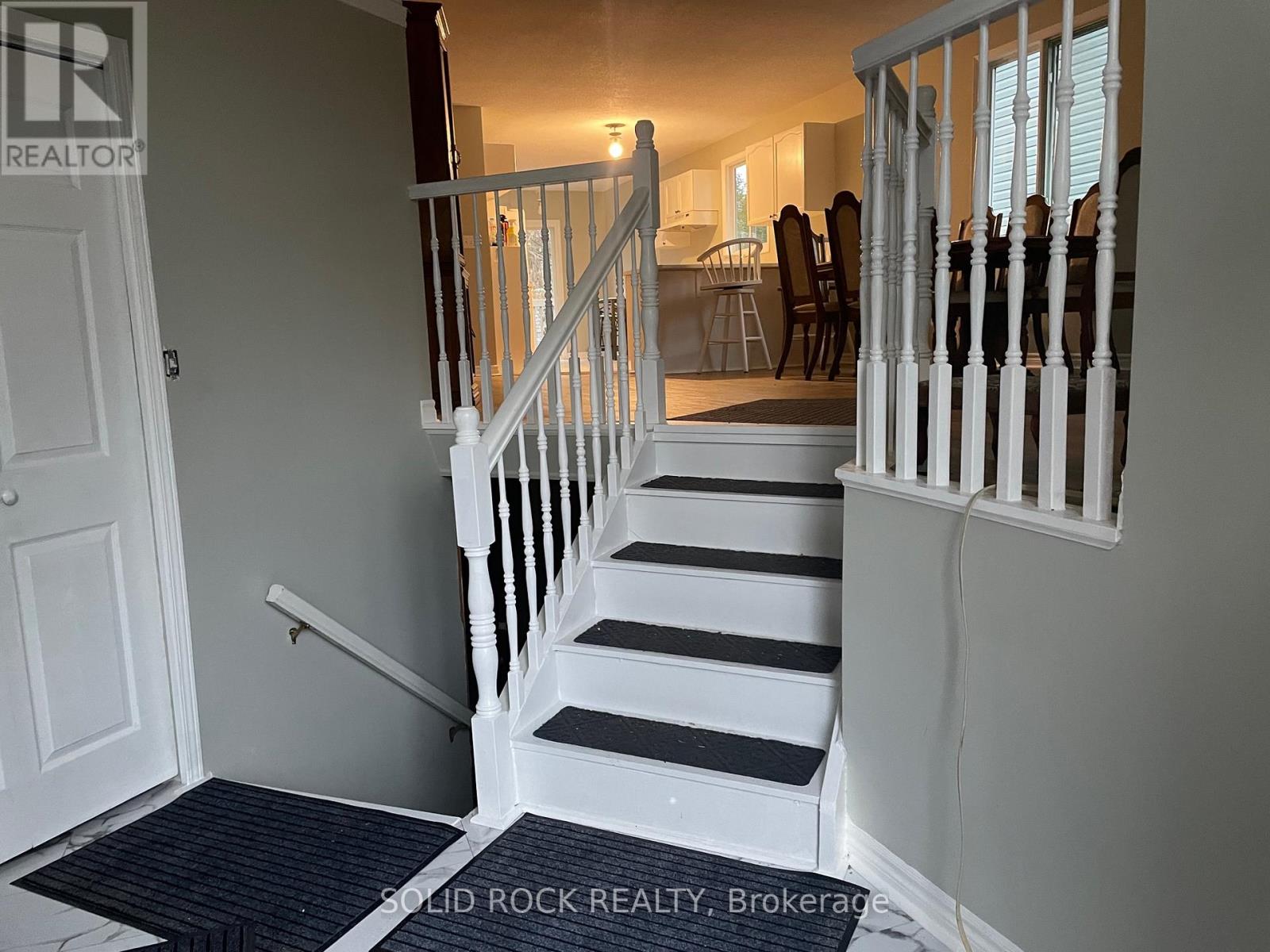 492 Boxwood Street S, Kingston, Ontario K7M 9C4 - Photo 17 - X12527164