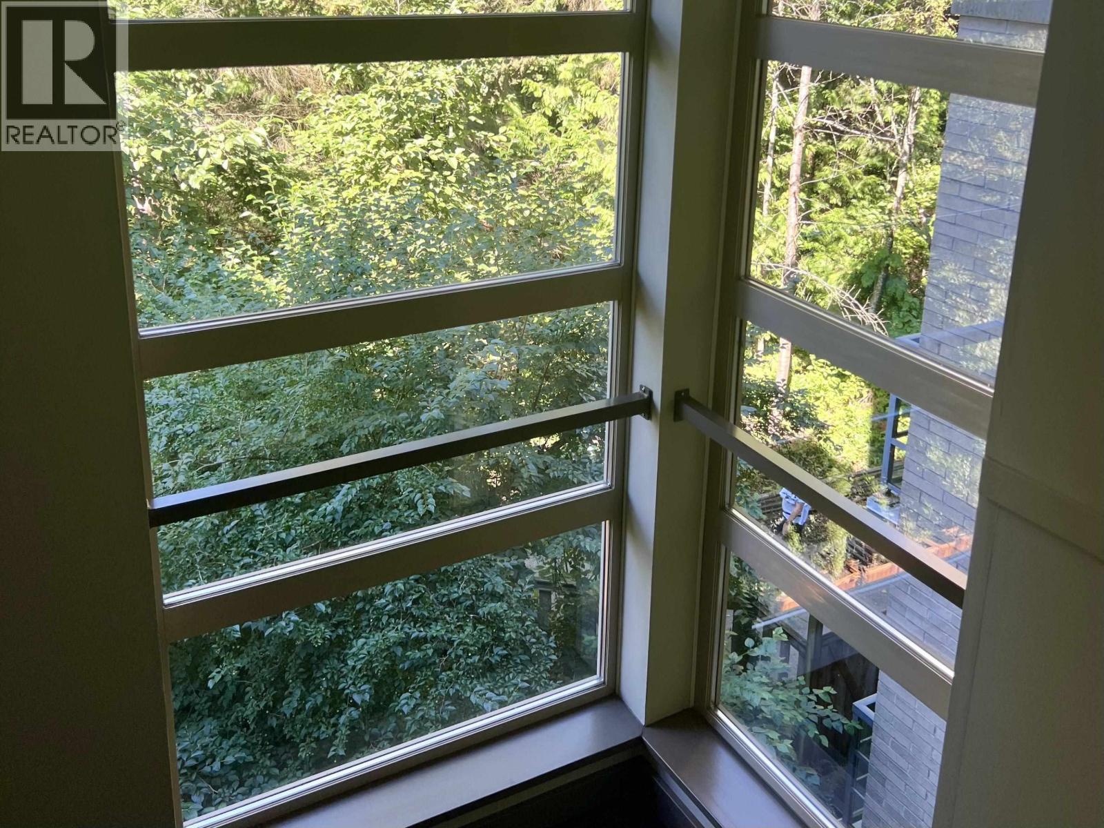 311 9329 University Crescent, Burnaby, British Columbia  V5A 4Y4 - Photo 30 - R3047294