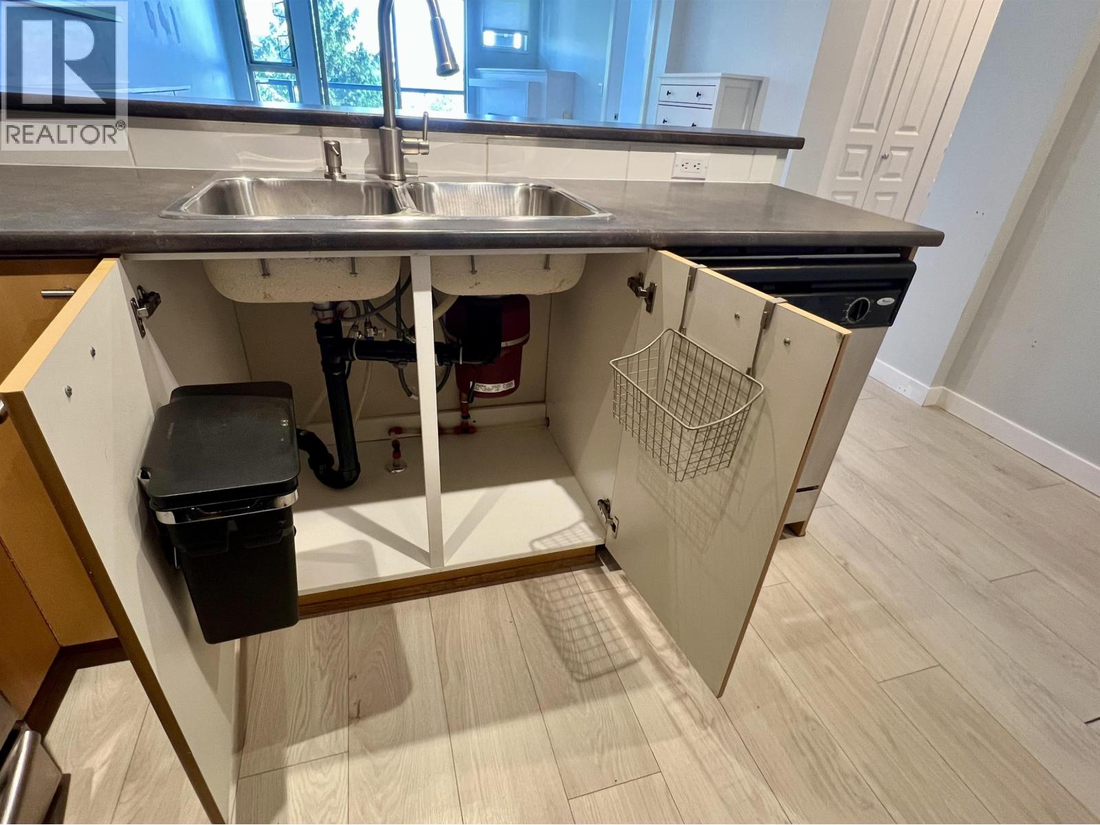 311 9329 University Crescent, Burnaby, British Columbia  V5A 4Y4 - Photo 18 - R3047294