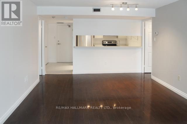 709 - 701 King Street W, Toronto, Ontario M5V 2W7 - Photo 2 - C12527116