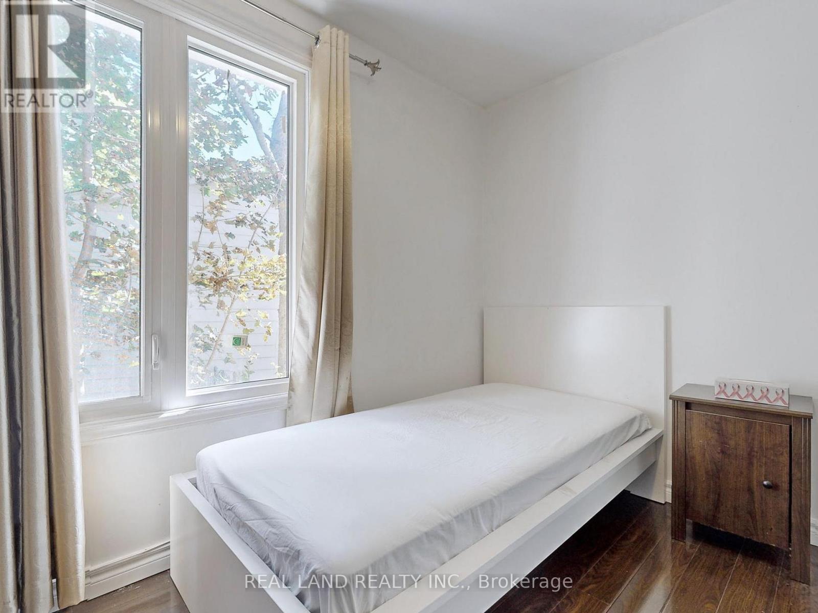 #front Portion - 48 Cherrystone Drive, Toronto, Ontario  M2H 1S1 - Photo 16 - C12527152