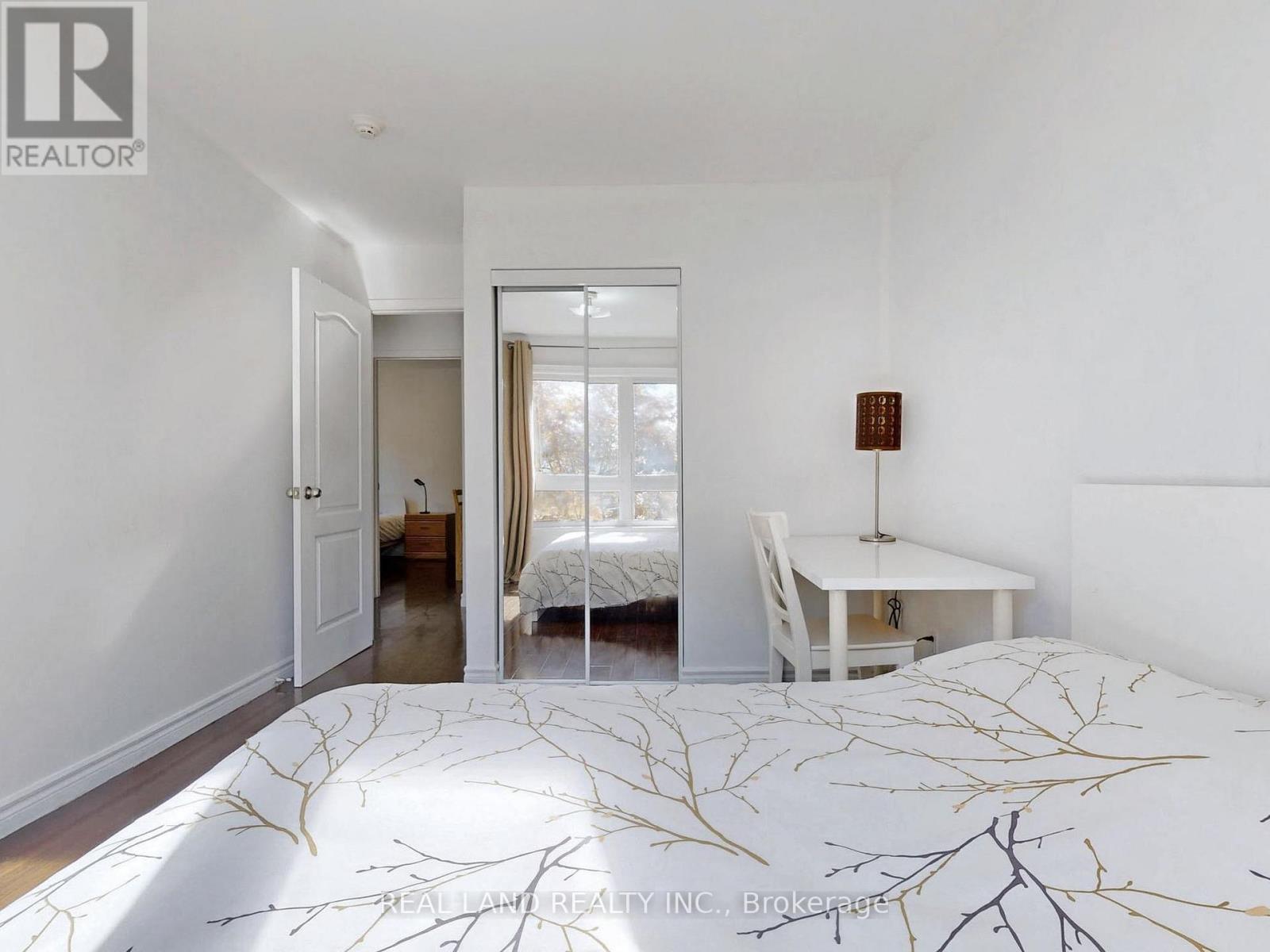 #front Portion - 48 Cherrystone Drive, Toronto, Ontario  M2H 1S1 - Photo 21 - C12527152