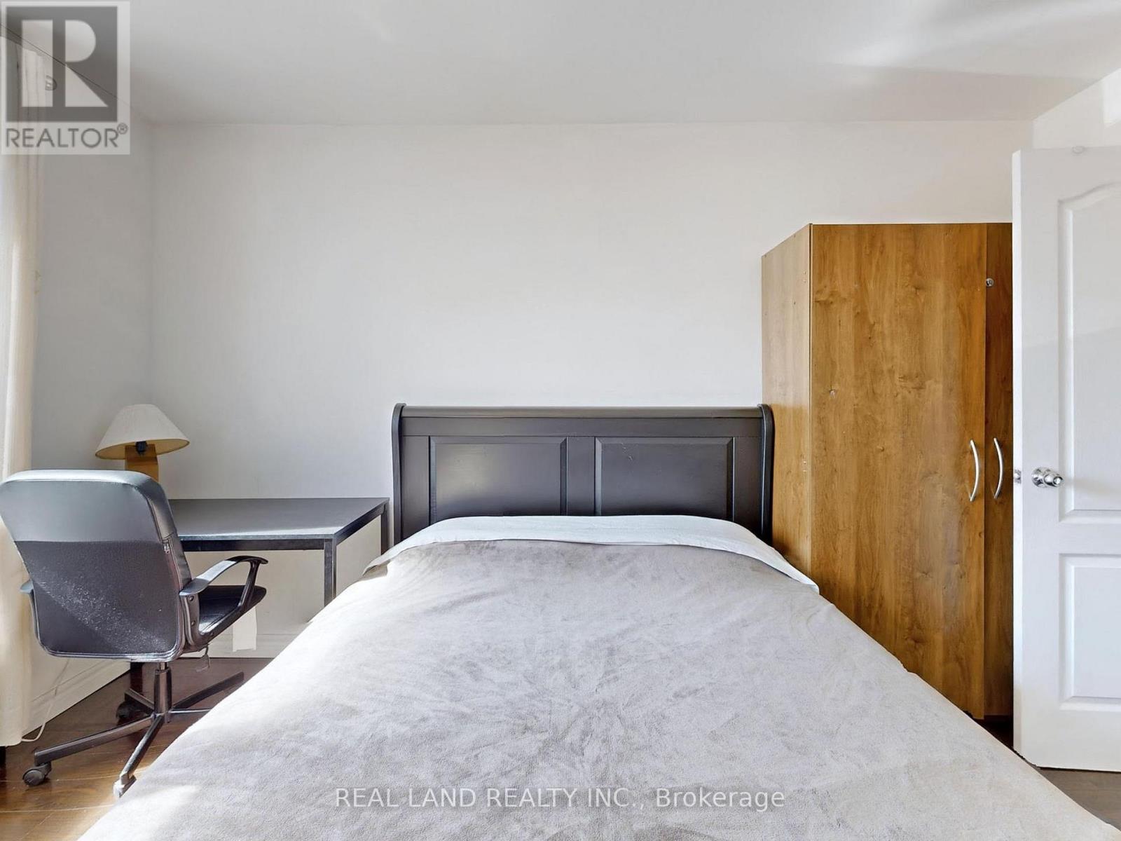 #front Portion - 48 Cherrystone Drive, Toronto, Ontario  M2H 1S1 - Photo 24 - C12527152