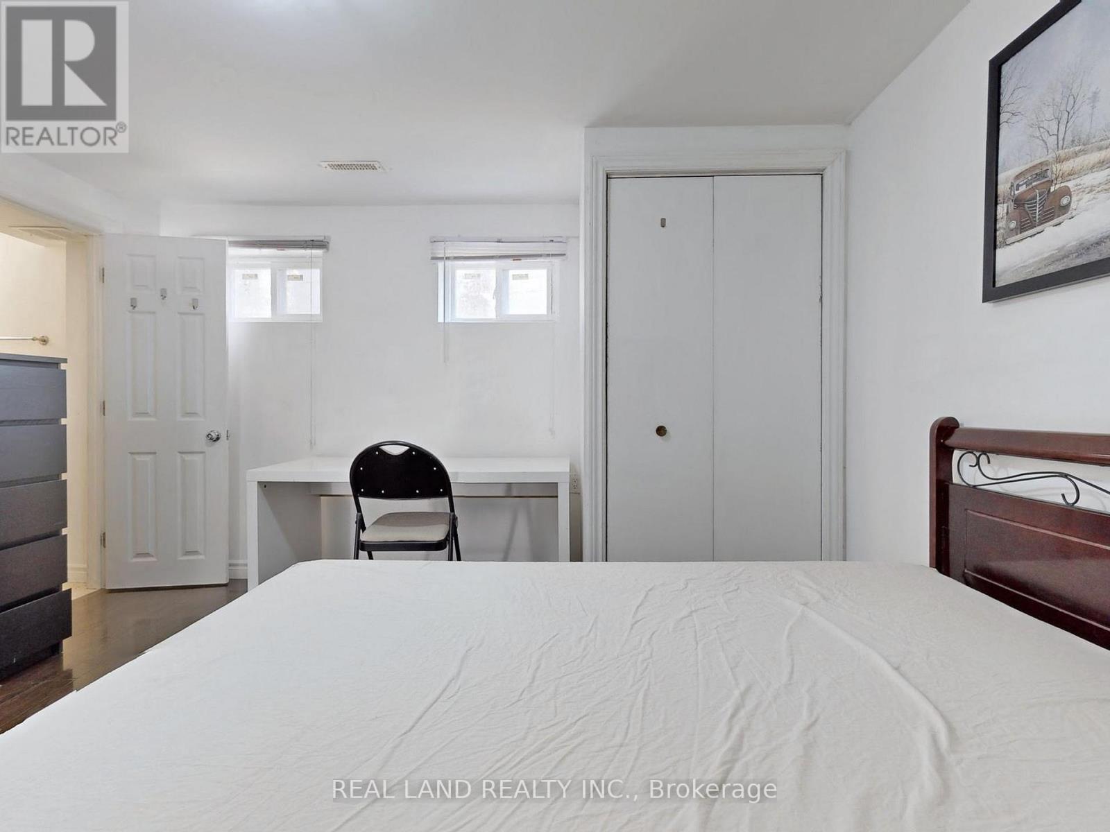 #front Portion - 48 Cherrystone Drive, Toronto, Ontario  M2H 1S1 - Photo 35 - C12527152