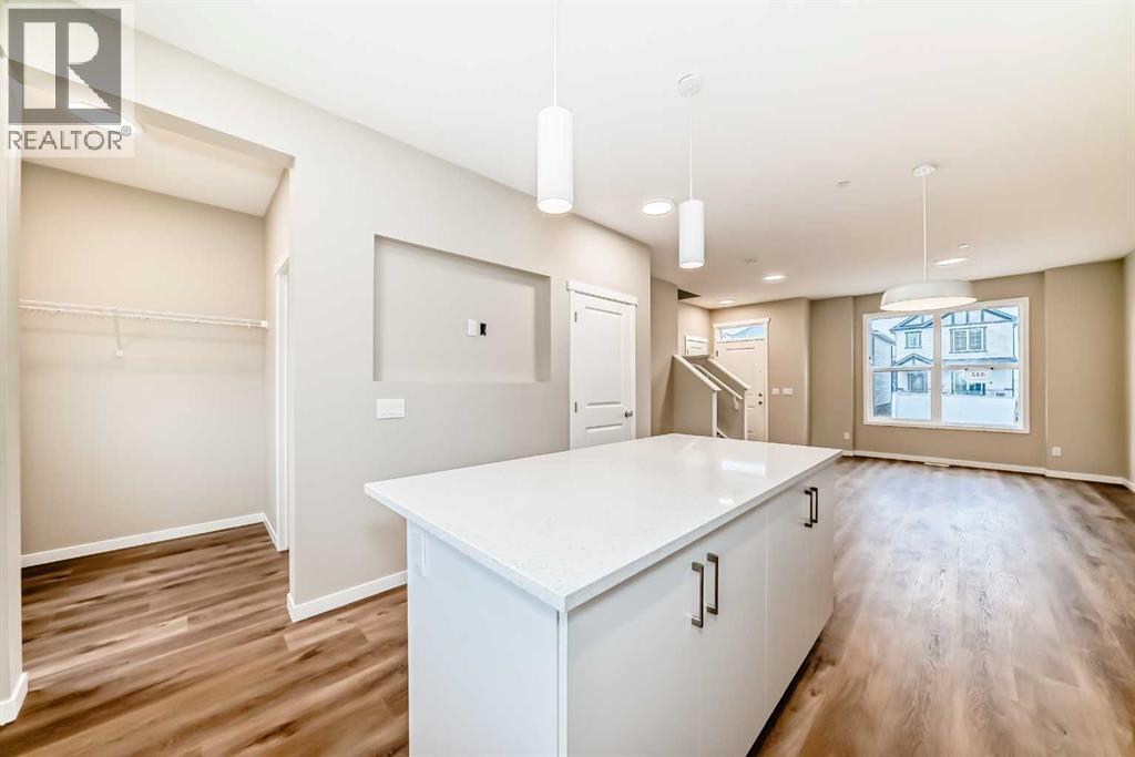 432 Hotchkiss Drive Se, Calgary, Alberta  T3S 0S9 - Photo 7 - A2244297