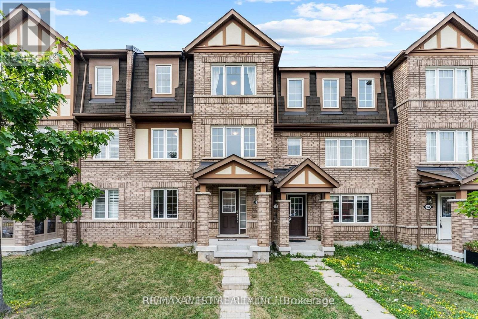 18 ALLIUM ROAD, Brampton, Ontario
