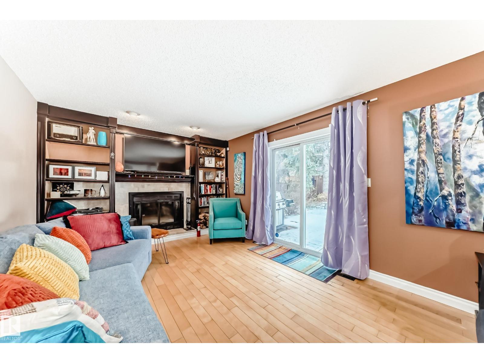 318 Dechene Rd Nw, Edmonton, Alberta  T6M 1W2 - Photo 11 - E4465267