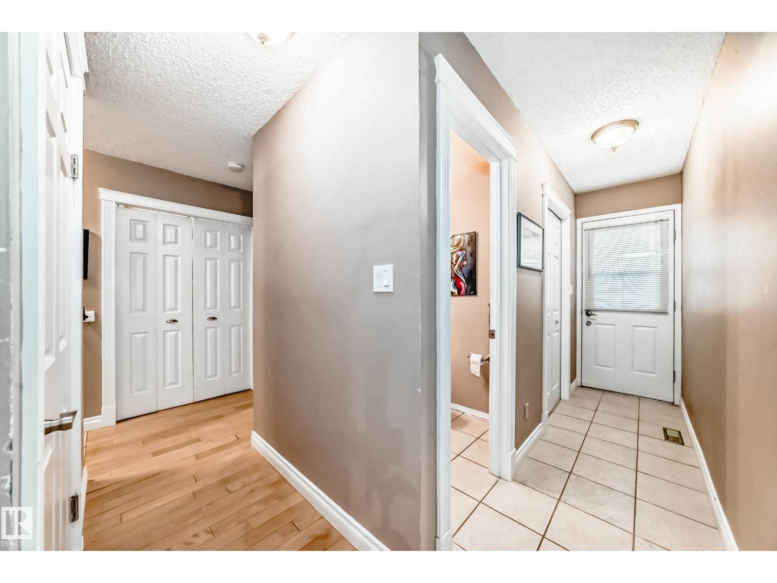 318 Dechene Rd Nw, Edmonton, Alberta  T6M 1W2 - Photo 19 - E4465267