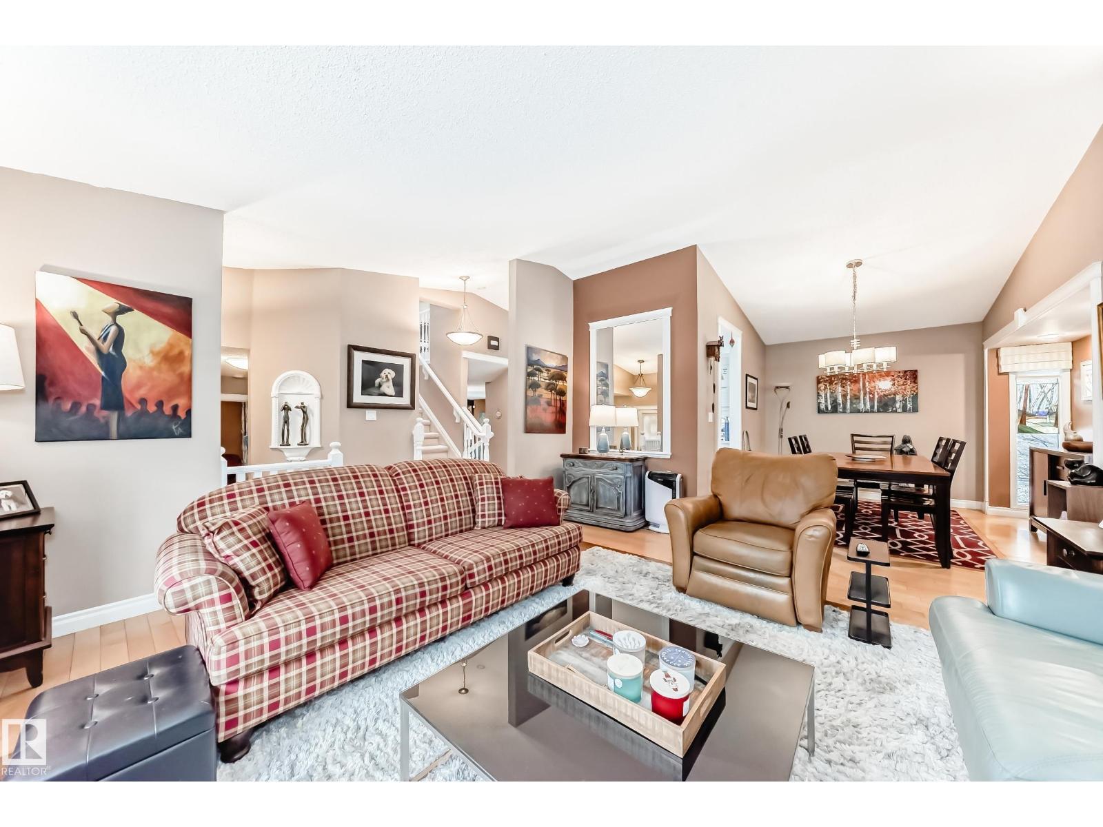 318 Dechene Rd Nw, Edmonton, Alberta  T6M 1W2 - Photo 5 - E4465267