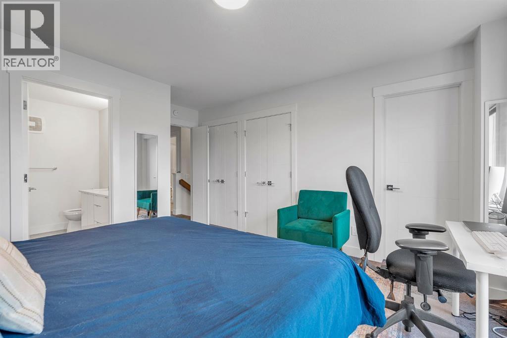 584 River Avenue, Cochrane, Alberta  T4C 3B8 - Photo 24 - A2247476