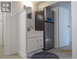 47 KEMP SELL CRESCENT, Toronto, Ontario