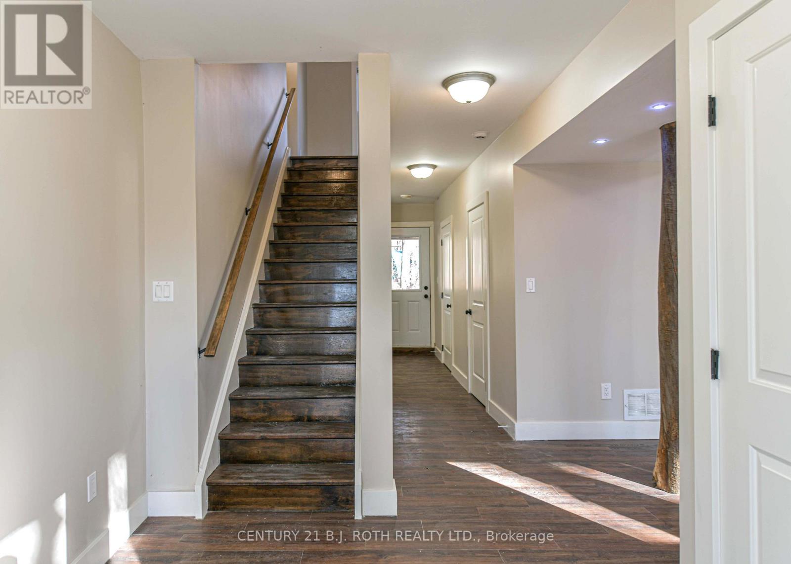 3541 Shady Court, Ramara, Ontario  L0K 2B0 - Photo 6 - S12527170