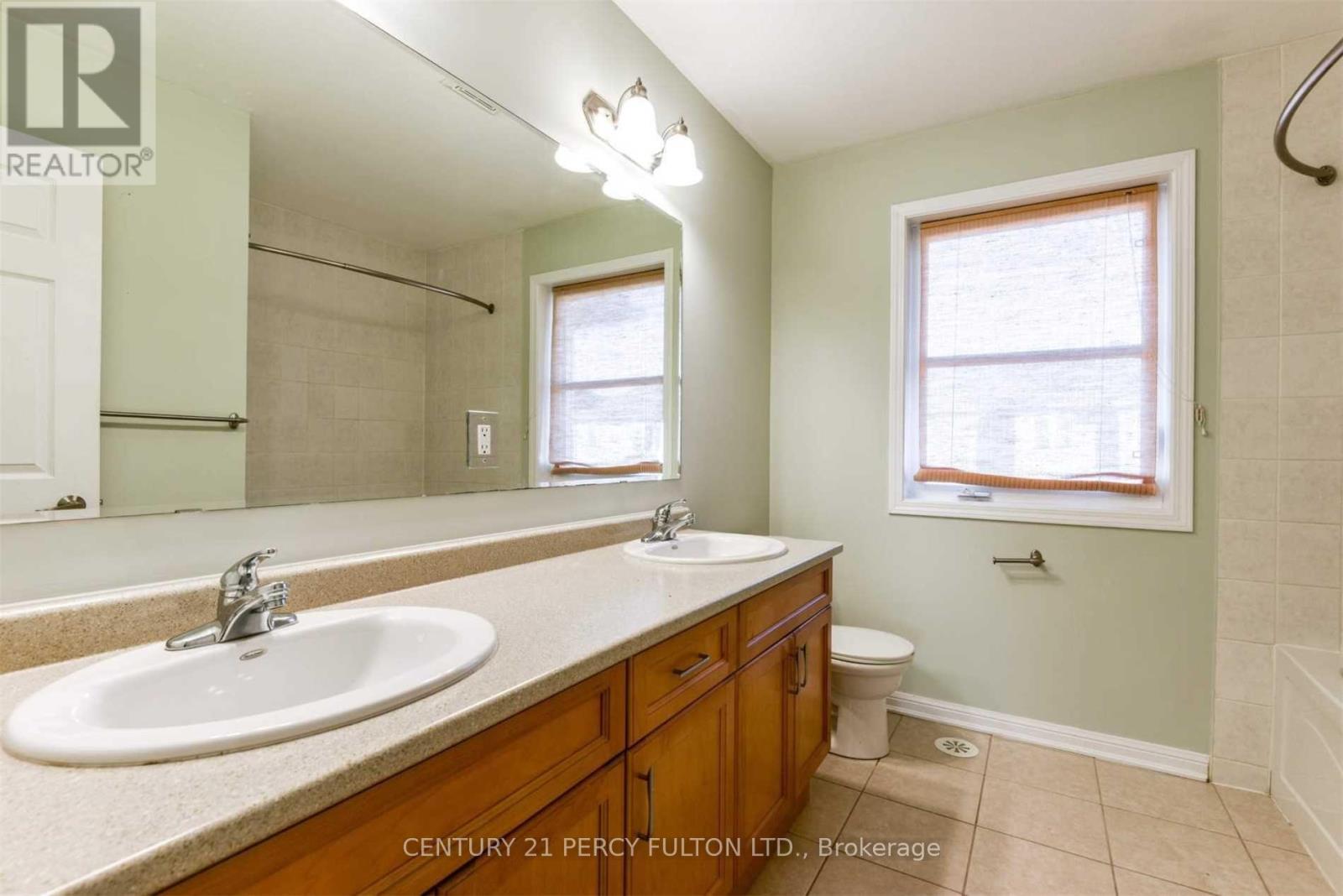 204 Magurn Gate, Milton, Ontario  L9T 7B4 - Photo 24 - W12527180