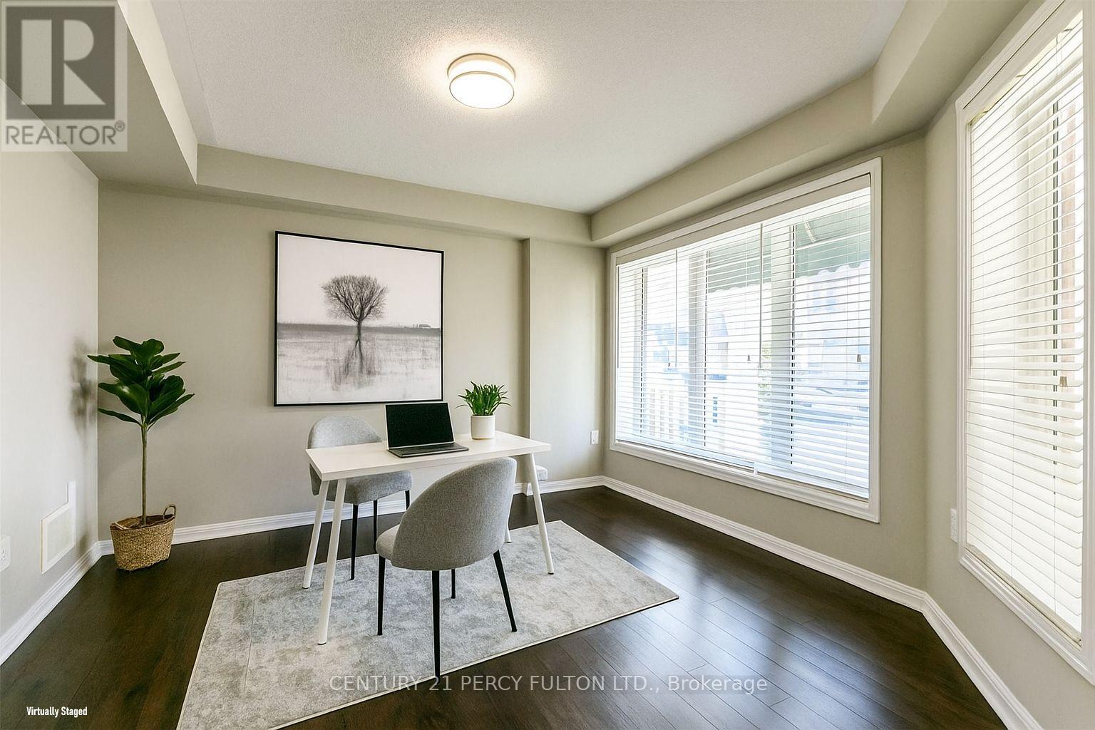 204 Magurn Gate, Milton, Ontario  L9T 7B4 - Photo 4 - W12527180