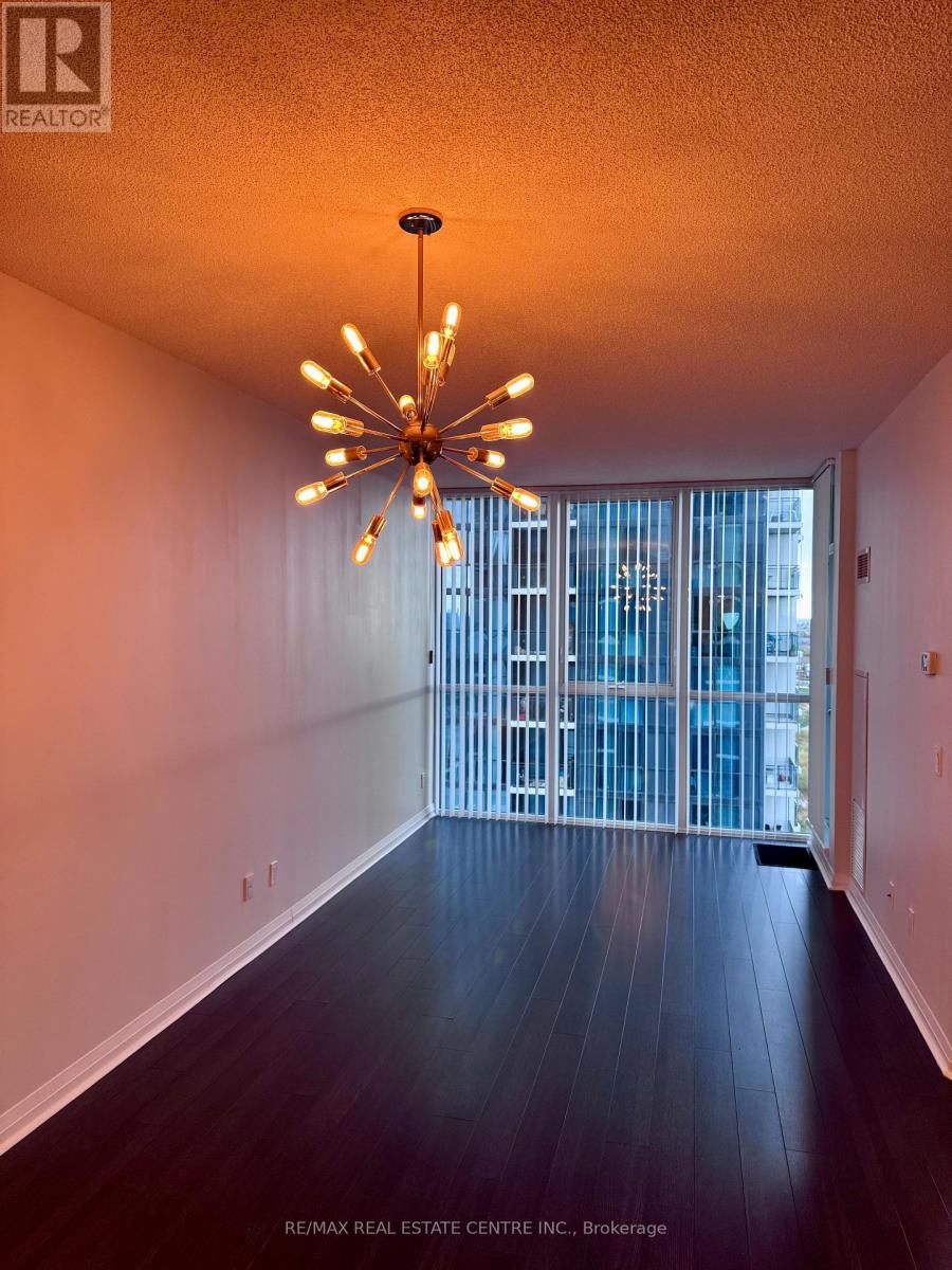 1001 - 55 Eglinton Avenue W, Mississauga, Ontario  L5R 0E4 - Photo 12 - W12527196