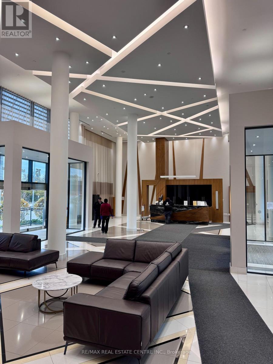 1001 - 55 Eglinton Avenue W, Mississauga, Ontario  L5R 0E4 - Photo 2 - W12527196