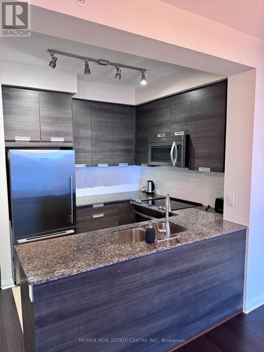 1001 - 55 Eglinton Avenue W, Mississauga, Ontario  L5R 0E4 - Photo 5 - W12527196