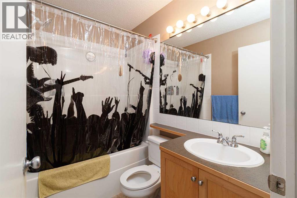 248 Prestwick Avenue Se, Calgary, Alberta  t2z 3x3 - Photo 16 - A2260255