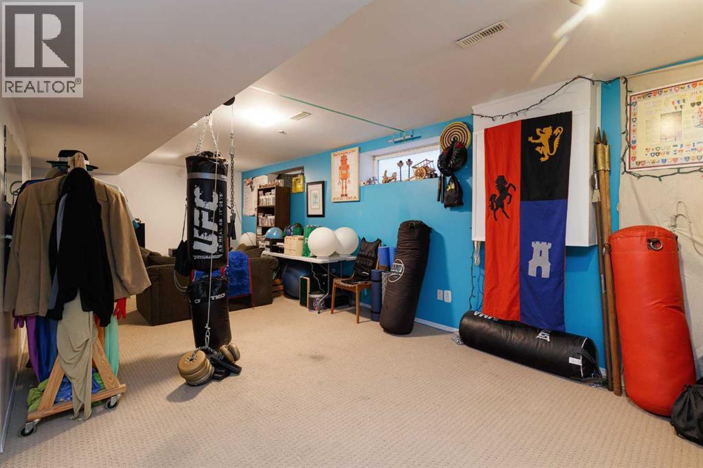 248 Prestwick Avenue Se, Calgary, Alberta  t2z 3x3 - Photo 17 - A2260255