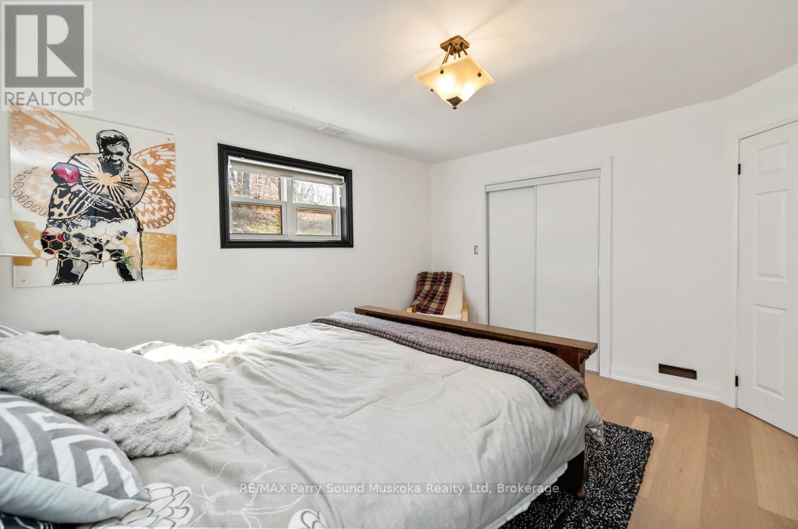 336 Clear Lake Road, Seguin, Ontario  P2A 2W8 - Photo 34 - X12516016