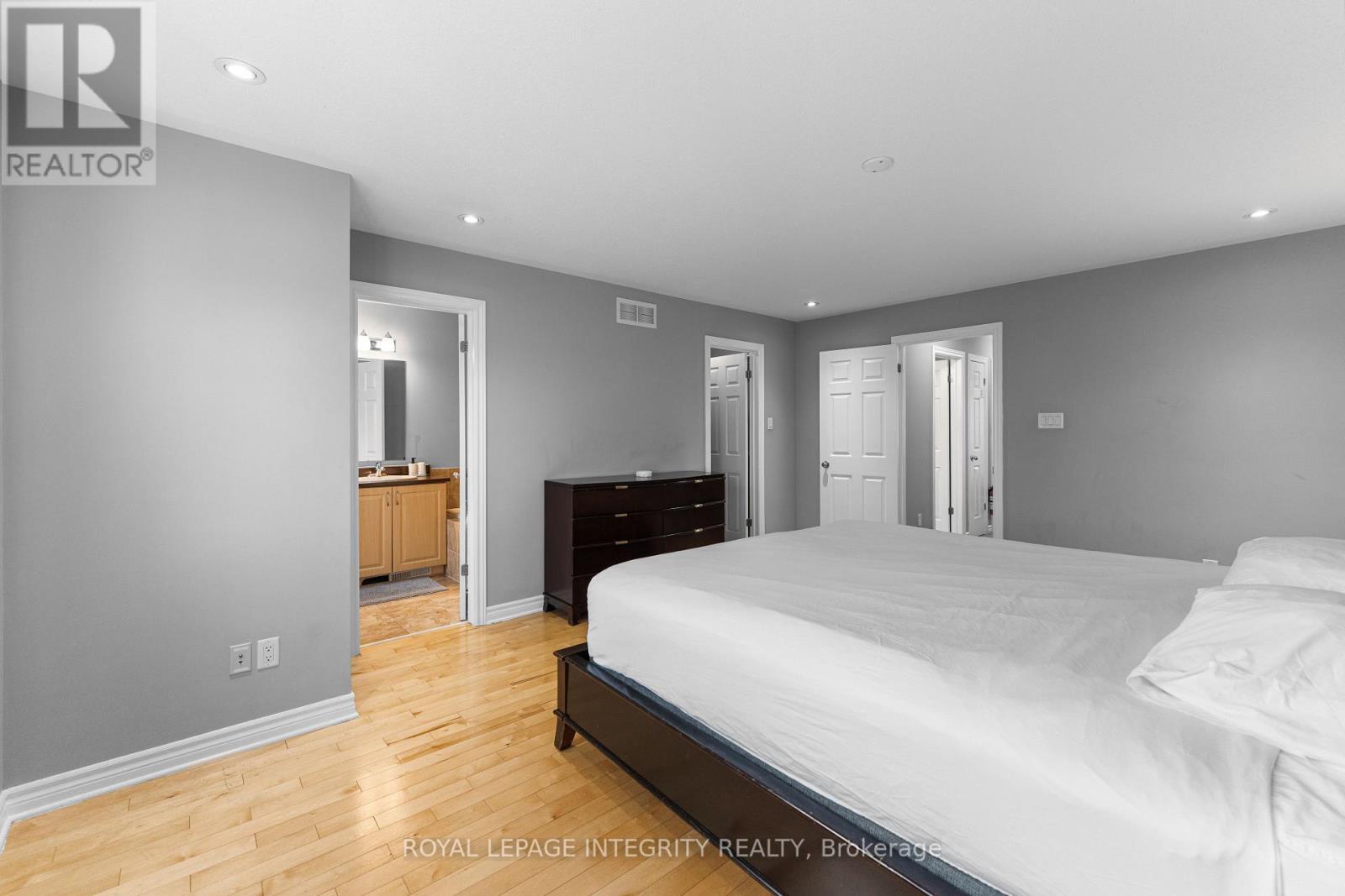 410 Goldenbrook Way, Ottawa, Ontario  K4A 0J7 - Photo 29 - X12527212