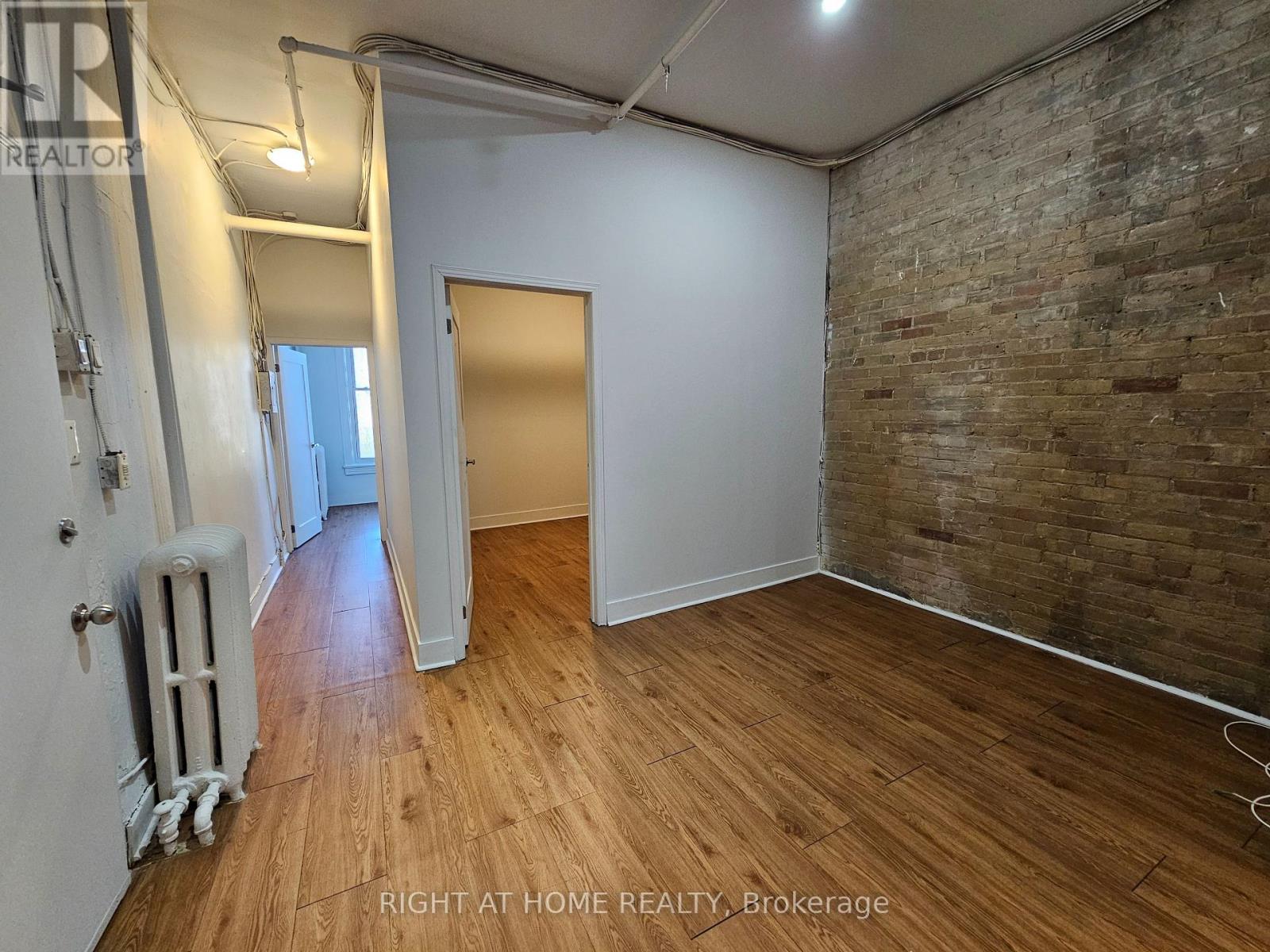 2 - 437 Spadina Avenue, Toronto, Ontario  M5T 2G6 - Photo 15 - C12527216