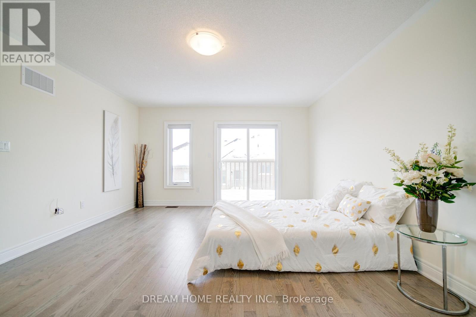 22 Thomas Hope Lane, Markham, Ontario  L3S 0E9 - Photo 9 - N12527228