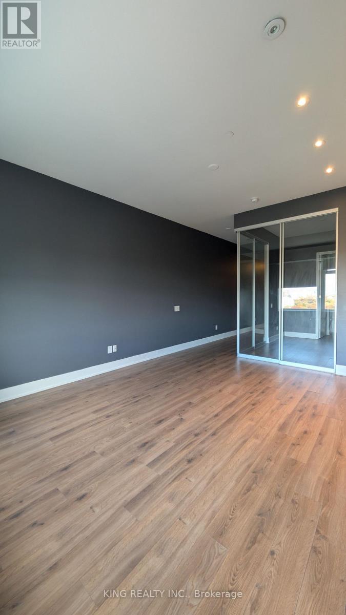 1603 - 111 St Clair Avenue W, Toronto, Ontario  M4V 1N5 - Photo 10 - C12500872