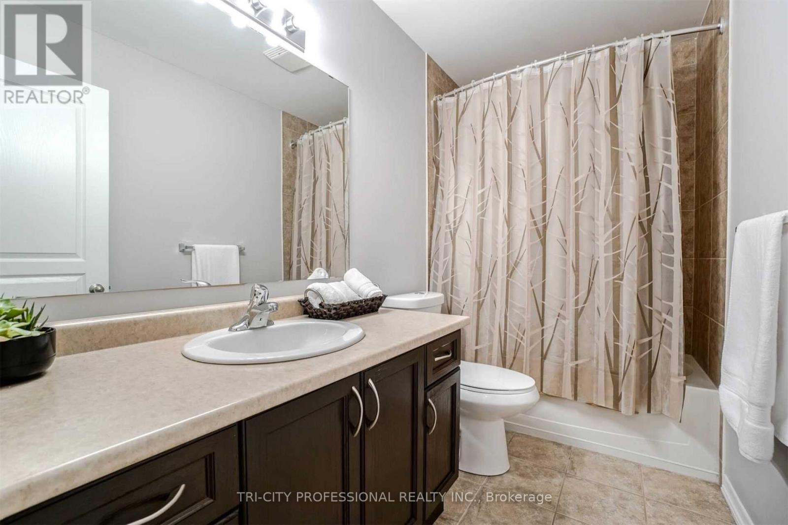 40 - 170 Palacebeach Trail, Hamilton, Ontario  L8E 0H2 - Photo 16 - X12527224