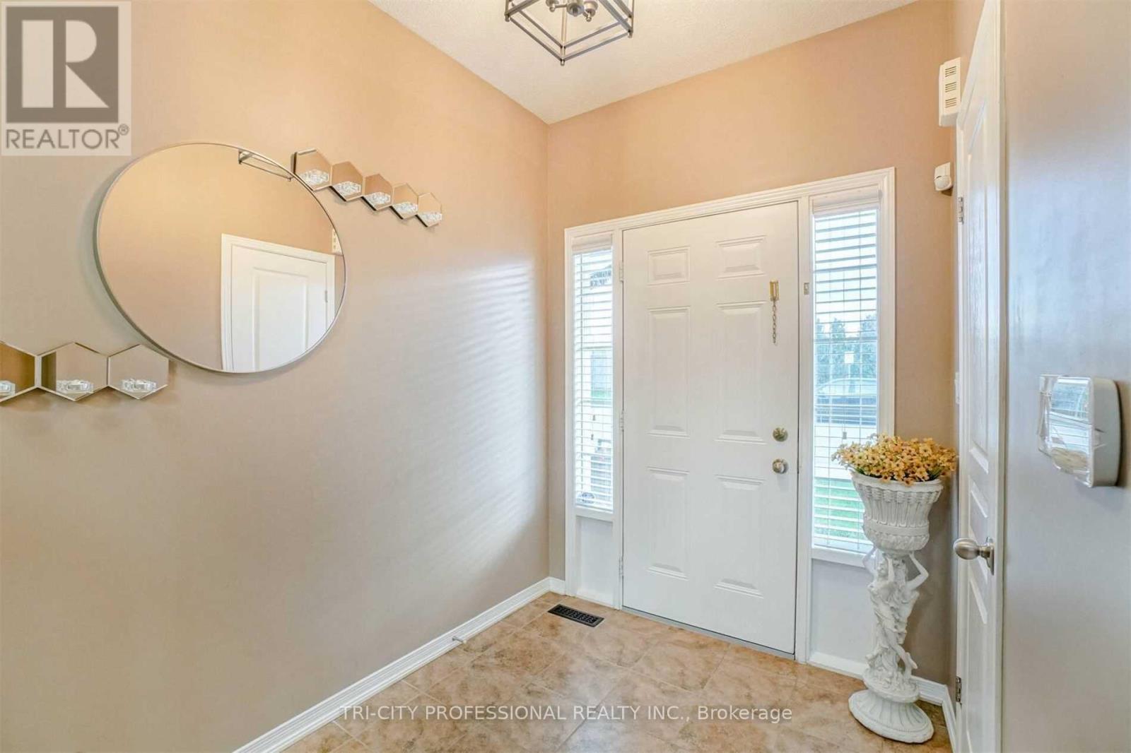 40 - 170 Palacebeach Trail, Hamilton, Ontario  L8E 0H2 - Photo 21 - X12527224