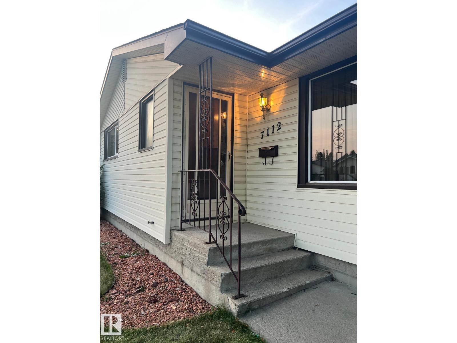 7112 99 avenue NW, Edmonton, Alberta