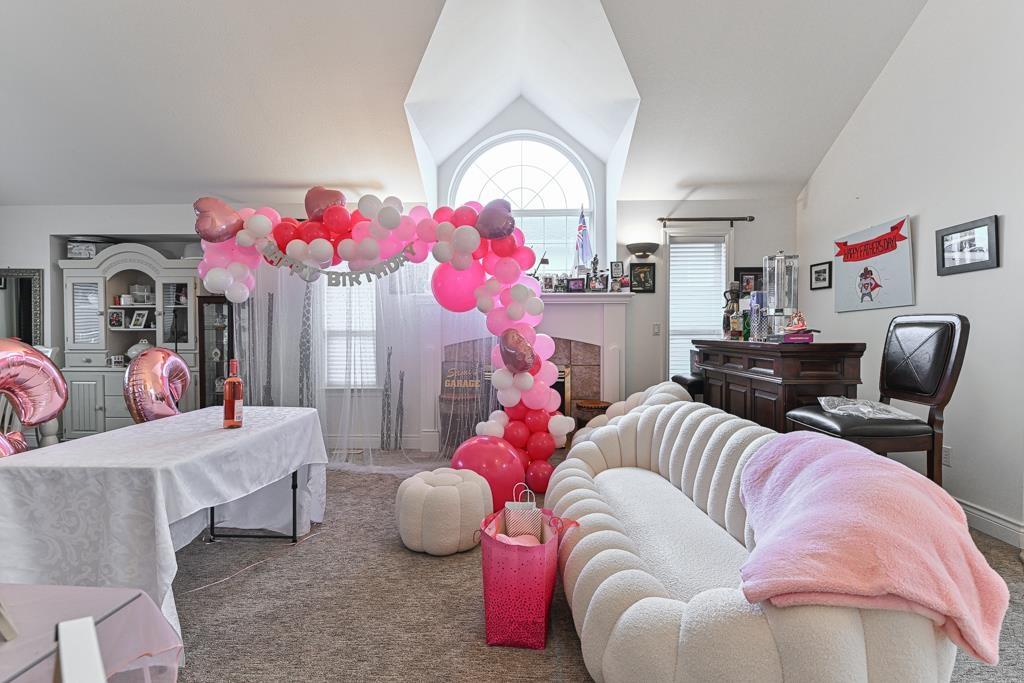 31466 Jean Court, Abbotsford, British Columbia  V2T 5N9 - Photo 9 - R3063775