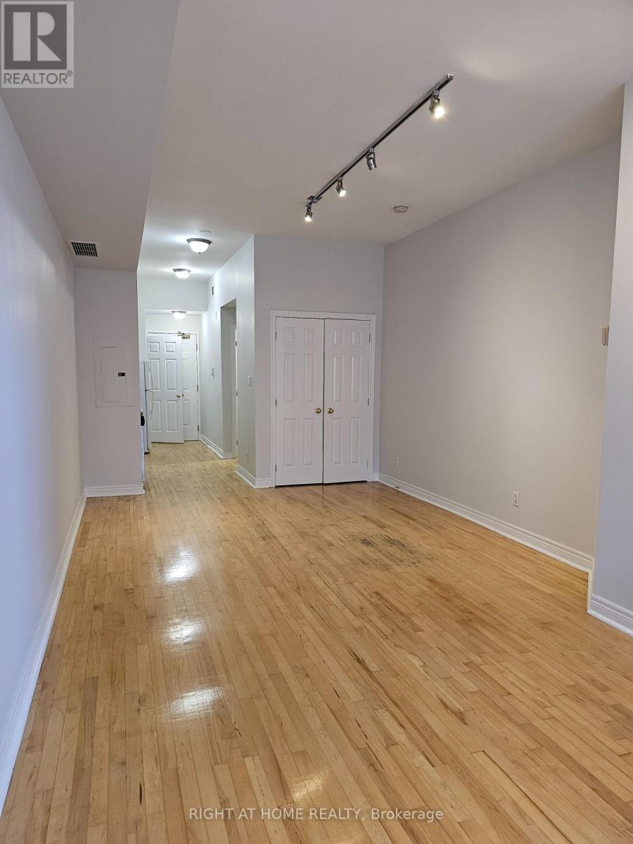 204 - 524 Yonge Street, Toronto, Ontario  M4Y 1X9 - Photo 13 - C12527234