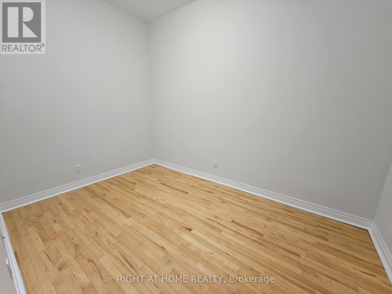 204 - 524 Yonge Street, Toronto, Ontario  M4Y 1X9 - Photo 15 - C12527234