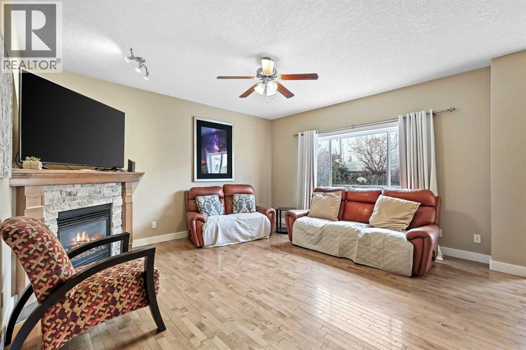 753 Fairways Green Nw, Airdrie, Alberta  T4B 3E6 - Photo 5 - A2265753