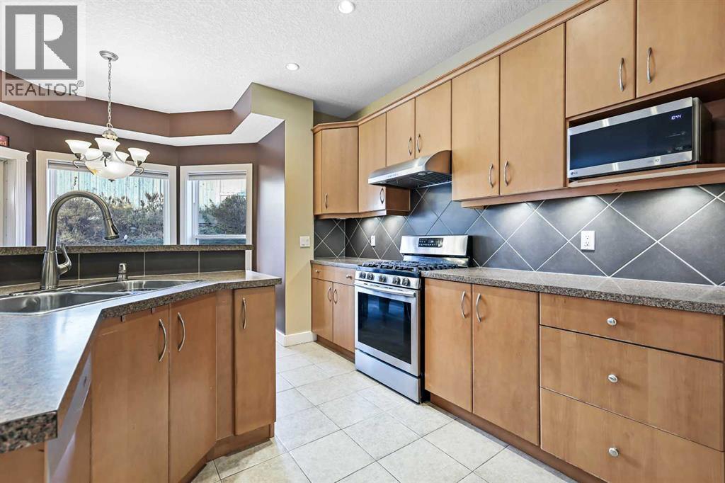 753 Fairways Green Nw, Airdrie, Alberta  T4B 3E6 - Photo 12 - A2265753