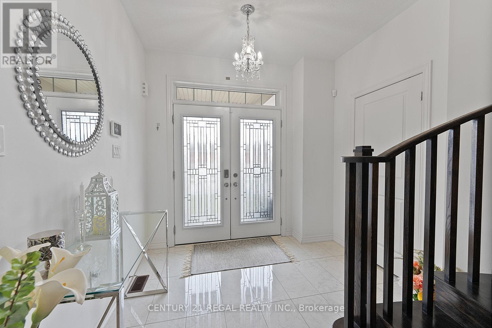 38 Lyle Drive, Clarington, Ontario  L1C 0V8 - Photo 4 - E12483541