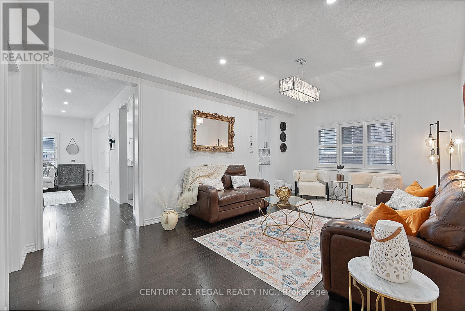 38 Lyle Drive, Clarington, Ontario  L1C 0V8 - Photo 7 - E12483541