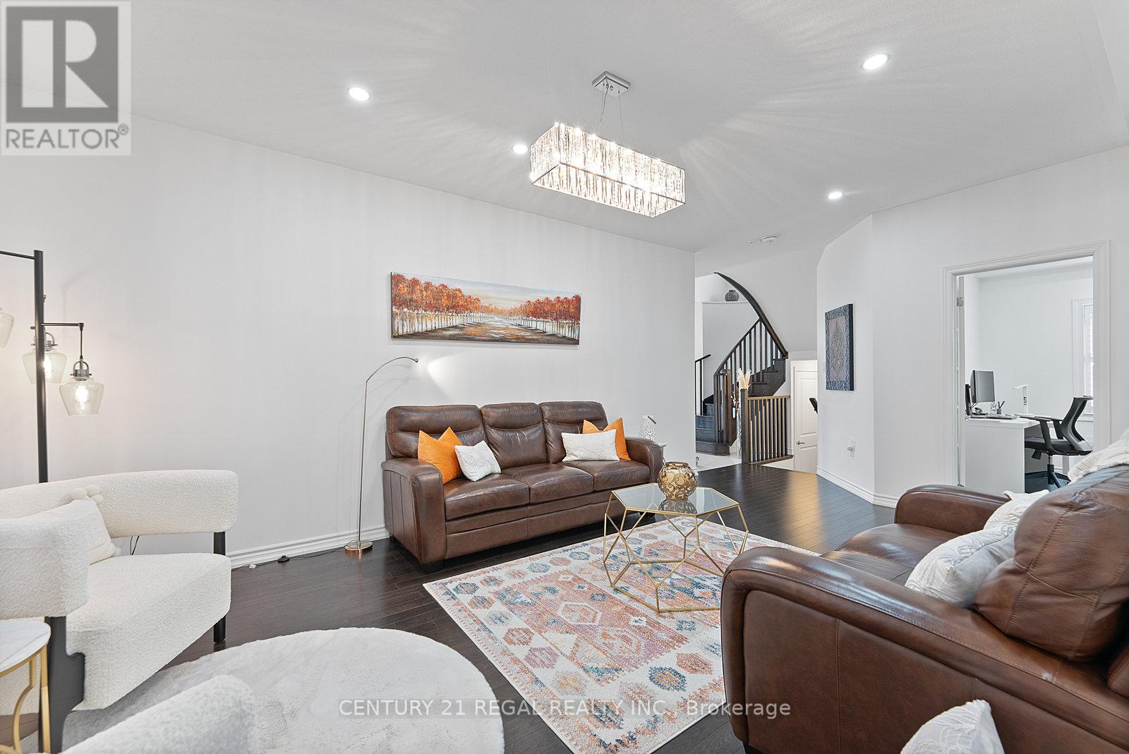 38 Lyle Drive, Clarington, Ontario  L1C 0V8 - Photo 8 - E12483541