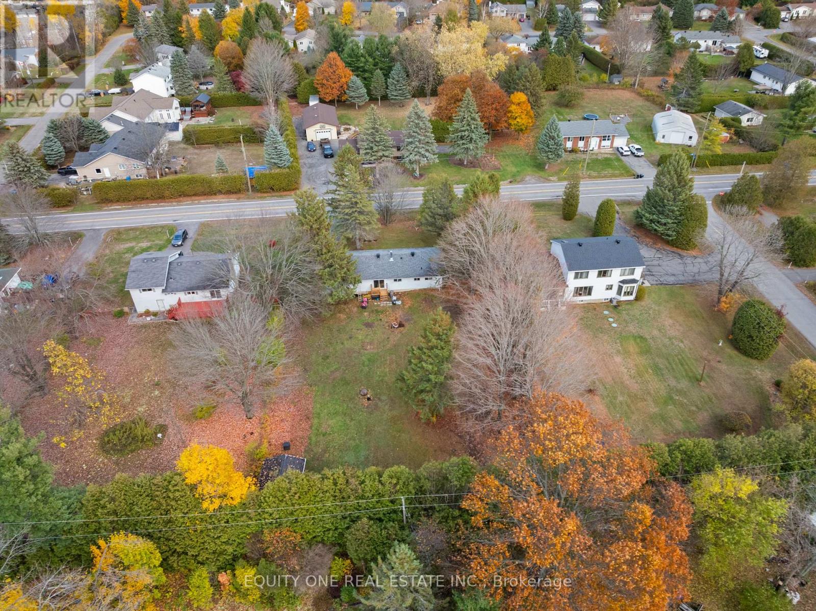 3314 Nixon Drive, Ottawa, Ontario  K0A 2W0 - Photo 3 - X12527246