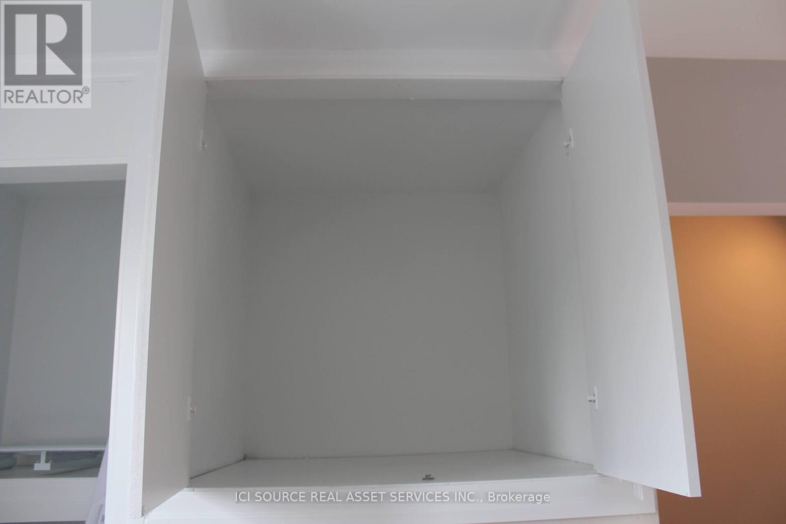 2nd Floor - 14 Leeming Street, Hamilton, Ontario  L8L 5T3 - Photo 12 - X12479866