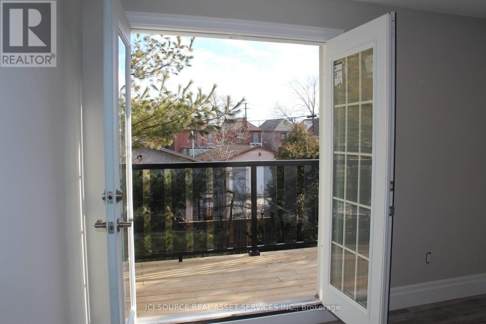 2nd Floor - 14 Leeming Street, Hamilton, Ontario  L8L 5T3 - Photo 18 - X12479866