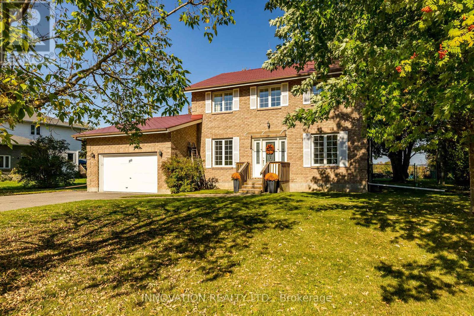 100 CANYON DRIVE, Ottawa, Ontario