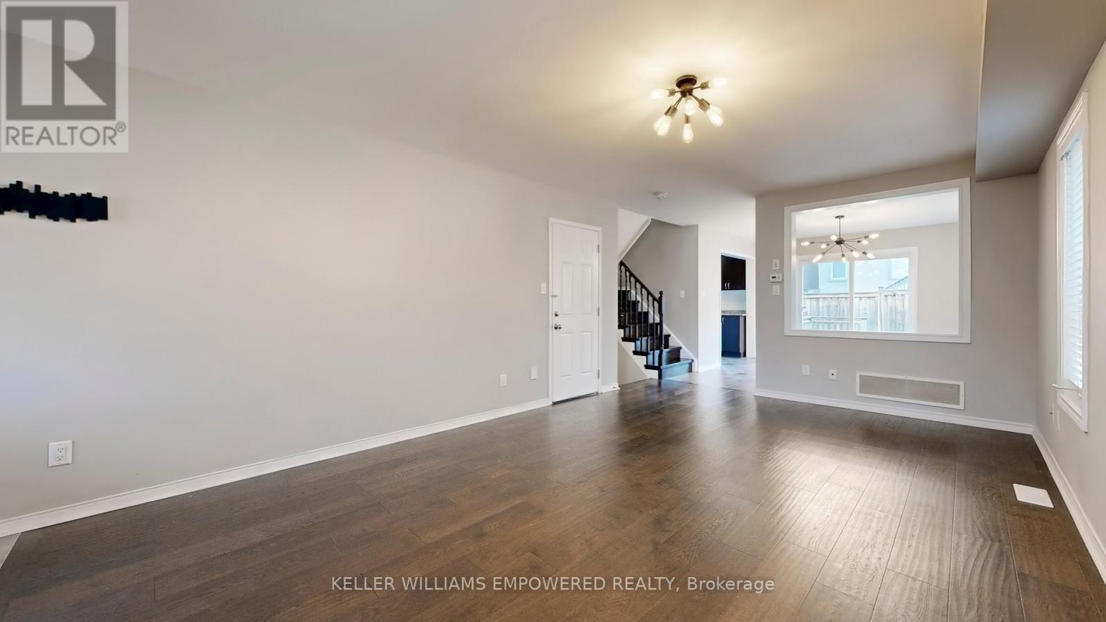 1109 Schooling Drive, Oshawa, Ontario  L1K 0S3 - Photo 5 - E12527254